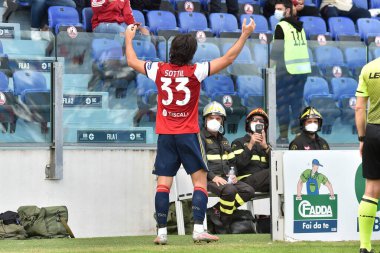 Cagliari calcio 'dan riccardo sottil, mutluluk, Cagliari Calcio-FC Crotone maçında gol attıktan sonra Cagliari, İtalya' da Sardegna Arena, 25 Ekim 2020 - LM / Luigi Canu