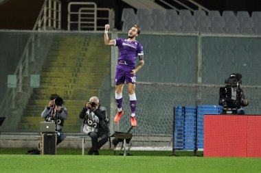 Acf fiorentina takımından gaetano castrovilli, İtalya 'nın Floransa kentindeki Artemio Franchi Stadyumu' nda ACF Fiorentina-Udinese Calcio maçında 25 Ekim 2020 - LM / Matteo Papini