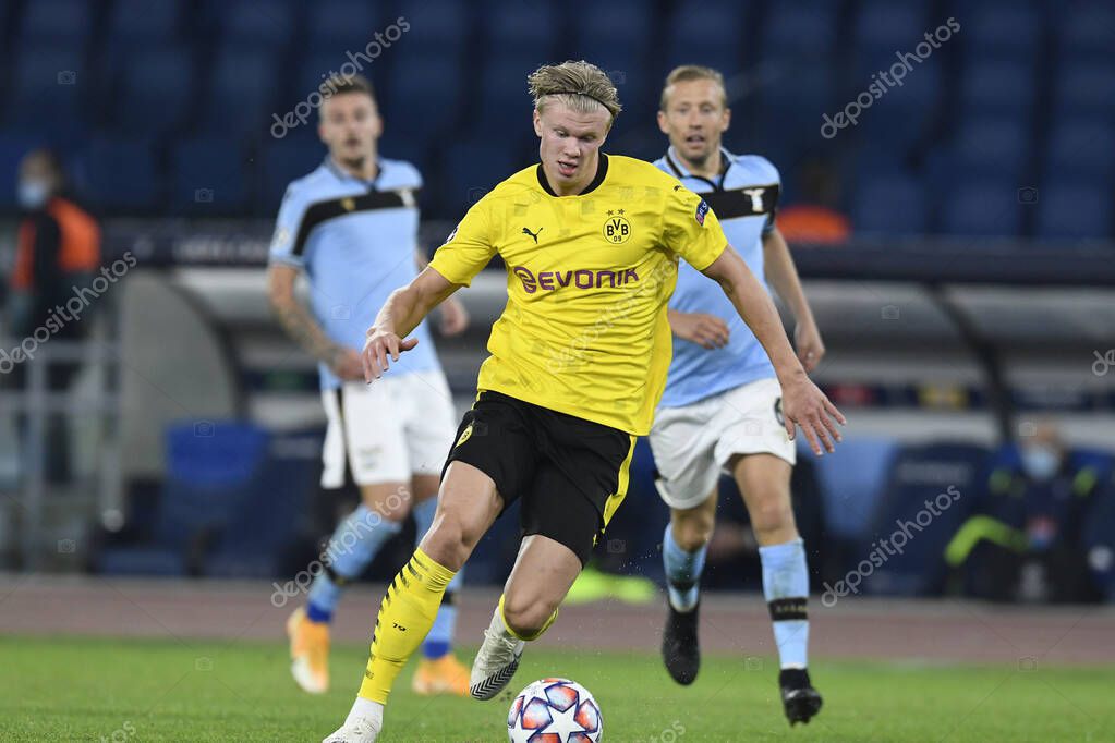 Roma Italia Octubre Erling Haaland Borussia Dortmund Acción