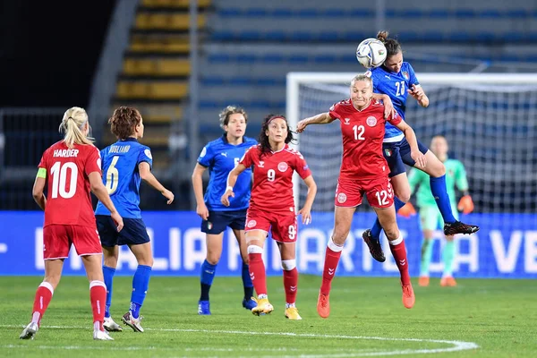 Cecilia Salvai Italy Stine Larsen Denmark Euro 2022 Qualifiers Italy — 스톡 사진