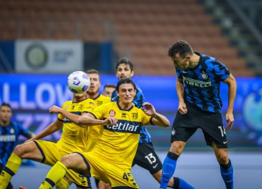 FC Internazionale takımından İvan Perisiç, 31 Ekim 2020 tarihinde İtalya 'nın Milano kentindeki San Siro Stadyumu' nda oynanan FC Internazionale ile Parma Calcio arasındaki 2020 / 21 karşılaşmasında gol kaydetti - Fotoğraf Fabrizio Carabelli / LM