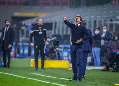 FC Internazionale baş antrenörü Antonio Conte Serie A 2020 / 21 karşılaşmasında FC Internazionale ile Parma Calcio arasında 31 Ekim 2020 tarihinde San Siro Stadyumu, İtalya - Fotoğraf Fabrizio Carabelli / LM