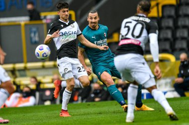 İtalya 'nın Udine kentindeki Dacia Arena Friuli Stadyumu' nda Udinese maçında (ac milan) 23ud ve zlatan ibrahimovic (ac milan) - LM / Alessio Marini