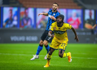 Parma Calcio takımından Gervinho, 31 Ekim 2020 tarihinde San Siro Stadyumu 'nda FC Internazionale ile Parma Calcio arasında oynanan 2020 / 21 karşılaşmasında - Fotoğraf: Fabrizio Carabelli / LM