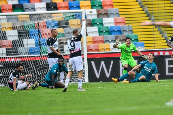 Manifestations Calcio Udinais Sur Terrain Lors Udinese Milan Stade Dacia — Photo