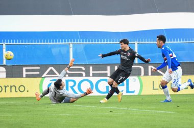 EMIL AUDERO (Sampdoria), Riccardo Orsolini (Bologna), MAYA YOSHIDA (Sampdoria vs Bologna) - İtalyan futbol serisi A karşılaşması Genova, İtalya, 22 Kasım 2020 - Fotoğraf: LM / Danilo Vigo