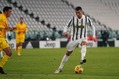 Juventus Fc takımından Cristiano Ronaldo Juventus FC, Cagliari Calcio 'ya karşı - İtalyan futbol serisi A karşılaşması Torino, İtalya - 21 Kasım 2020