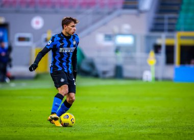 FC Internazionale 'den Nicolo Barella, 22 Kasım 2020 tarihinde San Siro Stadyumu' nda FC Internazionale ile Torino FC arasında oynanan 2020 / 21 karşılaşmasında - Fotoğraf: FCI / Fabrizio Carabelli / LM