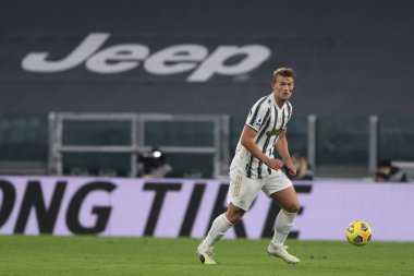 4 Matthijs De Ligt (JUVENTUS FC) Juventus FC - Cagliari Calcio - İtalya Serie A maçı Torino, İtalya, 21 Kasım 2020 - Fotoğraf: LM / Claudio Benedetto
