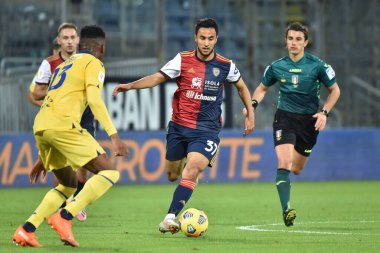 Cagliari Calcio 'dan Adam Ounas Cagliari Calcio' ya karşı Hellas Verona - İtalyan Coppa Italia maçı IN Cagliari, İtalya, 25 Kasım 2020 - Fotoğraf: LM / Luigi Canu