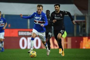 MIKEL DAMSGAARD (Sampdoria), Roberto Soriano (Bologna) Sampdoria vs Bologna - İtalyan futbol takımı Serie A match in Genova, İtalya, 22 Kasım 2020 - Fotoğraf: LM / Danilo Vigo