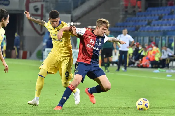 Cagliari Calcio 'dan Alessandro Tripaldelli Cagliari Calcio' ya karşı Hellas Verona - İtalyan futbolu Coppa Italia maçı IN Cagliari, İtalya, 25 Kasım 2020 - Fotoğraf: LM / Luigi Canu