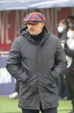 Bologna 'nın teknik direktörü Sinisa Mihajloviç, İtalya' nın Bologna kentinde 29 Kasım 2020 'de oynanan Renato Dall' Ara Stadyumu 'nda oynanan İtalyan Serie A futbol karşılaşmasında Bologna Fc Crotone' a karşı. Fotoğraf Michele Nucci / LM