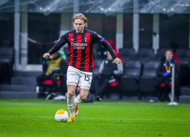 AC Milan 'dan Jens Petter Hauge UEFA Avrupa Ligi 2020 / 21 futbol karşılaşmasında AC Milan ile Celtic FC arasında San Siro Stadyumu, Milan, İtalya - Fotoğraf: FCI / Fabrizio Carabelli / LM