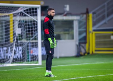 AC Milan 'dan Gianluigi Donnarumma UEFA Avrupa Ligi 2020 / 21 futbol karşılaşması sırasında AC Milan ile Celtic FC arasındaki San Siro Stadyumu, Milan, İtalya - Fotoğraf: FCI / Fabrizio Carabelli / LM