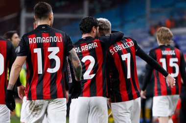 Samuel Castillejo (AC Milan) Davide Calabria (AC Milan) ile UC Sampdoria-AC Milan - İtalyan futbolcu Serie A maçı sırasında attığı ikinci golü attıktan sonra İtalya 'nın Cenova kentinde 6 Aralık 2020 - Fotoğraf: LM / Francesco Scaccianoc