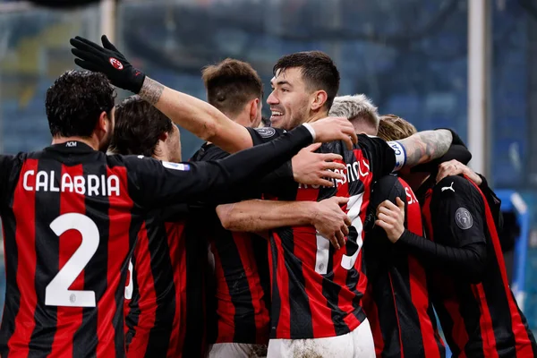 Samuel Castillejo Milan Celebrating His Teammates Scoring Second Goal His — Stock Photo, Image