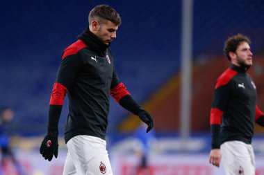 Theo Hernandez (AC Milan) UC Sampdoria-AC Milan maçından önce ısınıyor - İtalya Serie A karşılaşması Cenova, İtalya - Fotoğraf: LM / Francesco Scaccianoce
