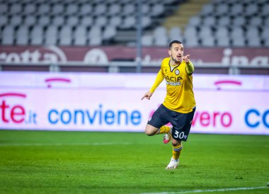 Udinese Calcio 'dan Ilija Nestorovski, 12 Aralık 2020 tarihinde İtalya' nın Torino Olimpico Grande Torino kentinde oynanan Torino FCI / Fabrizio Carabelli / LM karşılaşmasında golü kutluyor.