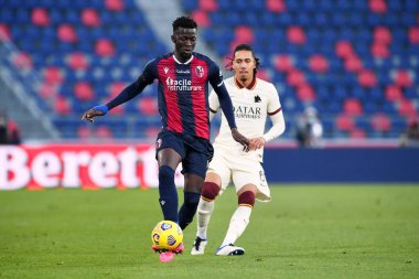 Bologna FC takımından Musa Barrow, Bologna FC 'ye karşı AS Roma - İtalyan futbol serisi A karşılaşması Bologna, İtalya, 13 Aralık 2020 - Fotoğraf: LM / Matteo Papini