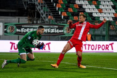 Luca Lezzerini (Venezia), Christian Gytkjaer (Monza) 'nın Venezia FC - İtalya Futbol Şampiyonası Ligi BKT IN Venezia, İtalya, 11 Aralık 2020 - Fotoğraf: LM / Ettore Griffoni