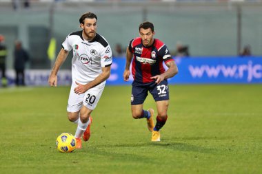 Simone Bastoni (Spezia Calcio), FC Crotone-Spedio Calcio-Stadio Ezio Scida arasındaki Serie A futbol maçı sırasında 12 Aralık 2020 'de Crotone İtalya / LM