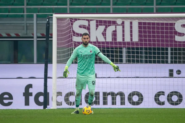 Gianluigi Donnarumma Milan Durante Milan Parma Calcio 1913 Jogo Série — Fotografia de Stock