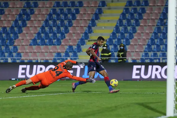 Junior Messias Crotone Segna Gol Durante Partita Calcio Serie Tra — Foto Stock