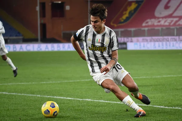 Paulo Dybala (Juventus) Genoa CFC-Juventus FC maçında - İtalyan Serie A maçı Cenova, İtalya 'da, 13 Aralık 2020 - Fotoğraf: LM / Danilo Vigo