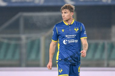 Hellas Verona ve UC Sampdoria maçında Matteo Lovato (Hellas Verona) - İtalyan futbolcu Serie A karşılaşması Verona, İtalya - 16 Aralık 2020