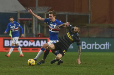 KRISTOFFER ASKILDSEN (Sampdoria), Marcelo Brozoviç (Inter) UC Sampdoria vs FC Internazionale - İtalyan futbol takımı Serie A karşılaşması, Cenova, İtalya, 06 Ocak 2021 - Fotoğraf: LM / Danilo Vigo