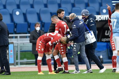 ROME, ITALY - 6 Ocak 2021 'de İtalya Serisi Lazio' da SS Lazio ile ACF Fiorentina arasında oynanan 6 Ocak 2021 'de İtalya / LiveMedia' da oynanan futbol karşılaşmasında SS Lazio 'lu Franck Ribery (7) yaralandı.