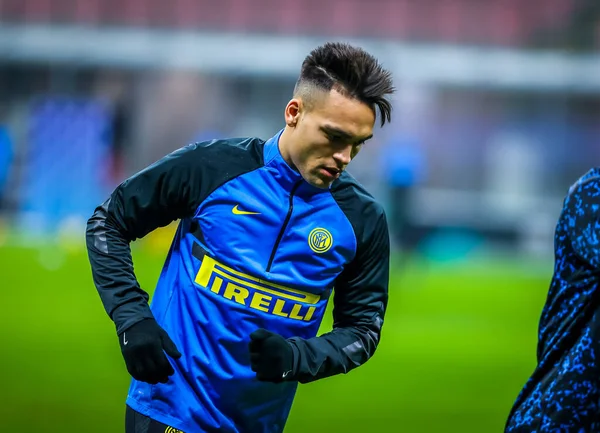 Lautaro Martnez Internazionale Zahřívá Během Internazionale Benevento Calcio Italský Fotbal — Stock fotografie