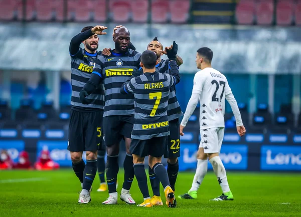 Romelu Lukaku Van Internazionale Viert Het Doel Tijdens Internazionale Benevento — Stockfoto