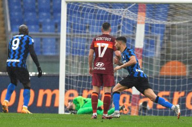 ROME, ITALY - 10 Ocak: FC International Milan 'dan Achraf, AS Roma ile FC International Milan arasında 10 Ocak 2021' de Roma 'da oynanan İtalya / LiveMedia Stadyumu' nda oynanan futbol karşılaşmasında gol attı.