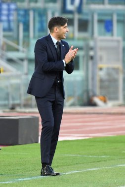 ROME, ITALY - 23 Ocak: AS Roman baş antrenörü Paulo Fonseca İtalyan Serisi sırasında AS Roman ve Spezia arasında 23 Ocak 2021 'de Roma' da oynanan Stadio Olimpico 'da oynanan futbol karşılaşmasında