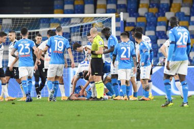 Diego Demme (SSC Napoli) İtalyan futbol takımı Coppa Italia maçında sakatlandı SSC Napoli - Atalanta BC, Napoli, İtalya 'daki Diego Armando Maradona stadyumunda, 3 Şubat 2021 - Fotoğraf: LiveMedia / Renato Olimpio