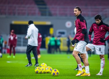 AC Milan 'dan Zlatan Ibrahimoviç, İtalya' nın Milano kentinde oynanan Coppa Italia karşılaşmasında ısınıyor. - Fotoğraf: LM / Fabrizio Carabelli