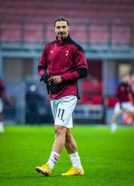 AC Milan 'dan Zlatan Ibrahimoviç, İtalya' nın Milano kentinde oynanan Coppa Italia karşılaşmasında ısınıyor. - Fotoğraf: LM / Fabrizio Carabelli
