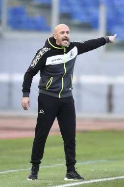 ROME, ITALY - 23 Ocak: Spezia teknik direktörü Vincenzo Italiano, İtalya Serisi sırasında AS Roma ile Spezia arasında 23 Ocak 2021 'de Roma' da oynanan Stadio Olimpico 'da oynanan futbol karşılaşmasında jest yapıyor.