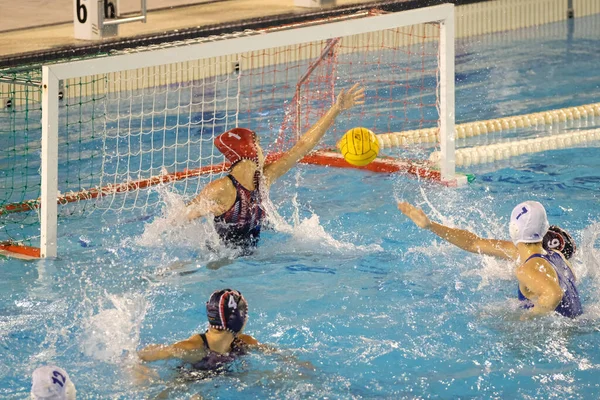 Maria Elena Sanchez Gonzales Mataro Během Waterpolo Euroleague Ženy Zápas — Stock fotografie