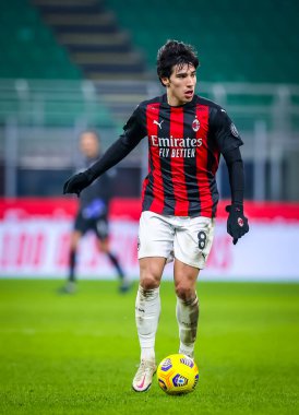 AC Milan 'dan Sandro Tonali, Torino FC - İtalyan Coppa Italia maçı, 12 Ocak 2021 - Fotoğraf: LM / Fabrizio Carabelli