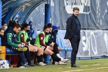 İtalya futbol takımı Serie A Women maçında Alessandro Spugna (Baş Koç Empoli Ladies) Empoli, İtalya 'daki Monteboro spor merkezinde Empoli Ladies vs Juventus maçında, 06 Şubat 2021 - Kredi: LiveMedia / Lisa Guglielmi