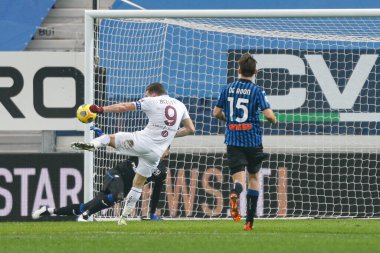 Andrea Belotti (Torino FC) İtalya 'nın Bergamo şehrindeki Gewiss Stadyumu' nda oynanan İtalya Serie A maçında Torino FC 'nin ilk golünü attı: LiveMedia / Francesco Scaccianoce