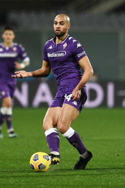 ACF Fiorentina takımından Sofyan Amrabat, İtalya 'nın Floransa kentindeki Artemio Franchi stadyumunda oynanan ACF Fiorentina-FC Internazionale maçı sırasında görev başında.