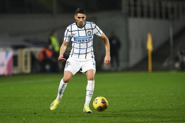 FC Internazionale takımından Achraf Hakimi, İtalya 'nın Floransa kentindeki Artemio Franchi stadyumunda oynanan ACF Fiorentina-FC Internazionale maçı sırasında görev başında.
