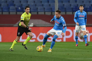 Piotr Zielinski (Napoli) İtalya futbol takımı Serie A maçında Cenova, İtalya 'daki Luigi Ferraris Stadyumu' nda Cenova CFC ile SSC Napoli karşılaşmasında, 06 Şubat 2021 - Fotoğraf: LiveMedia / Danilo Vigo