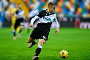 Gerard Deulofeu (Udinese Calcio) İtalya futbol takımı Serie A maçında Udinese Calcio, Hellas Verona FC 'ye karşı Friuli - Dacia Arena stadyumu, Udine, İtalya, 07 Şubat 2021 - Fotoğraf: LiveMedia / Alessio Marini