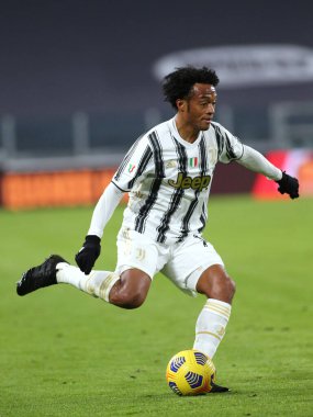 İtalyan futbolu Coppa Italia maçında Juan Guillermo Cuadrado Bello (Juventus FC) İtalya 'nın Torino kentindeki Allianz Stadyumu' nda Juventus FC-FC Internazionale maçında, 9 Şubat 2021 - Fotoğraf: LiveMedia / Claudio Benedetto