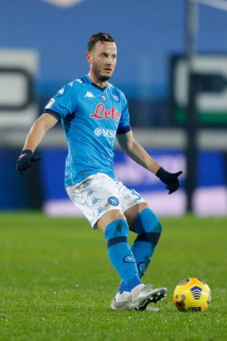 Amir Rrahmani (SSC Napoli) İtalya 'da Coppa Italia maçında Atalanta BC ile SSC Napoli arasında oynanan Bergamo, İtalya' daki Gewiss Stadyumu 'nda, 10 Şubat 2021 - Kredi: LiveMedia / Francesco Scaccianoce